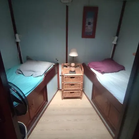 Pretty Barge In * 에그모르트